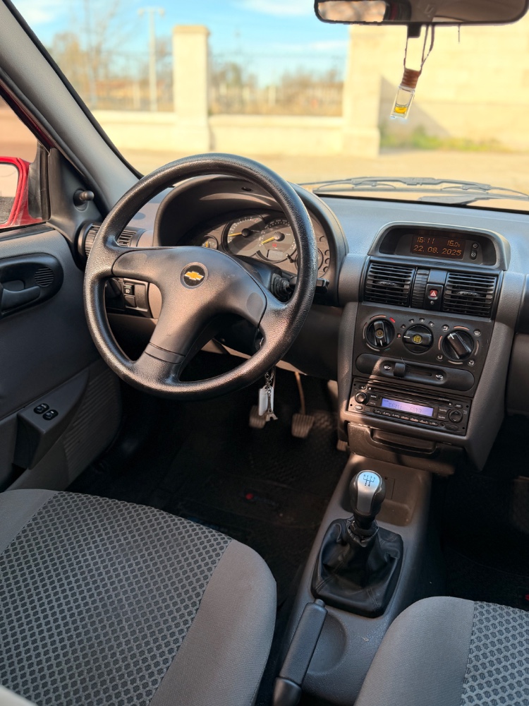Chevrolet CLASSIC 4P 1,4 Ls — foto 5