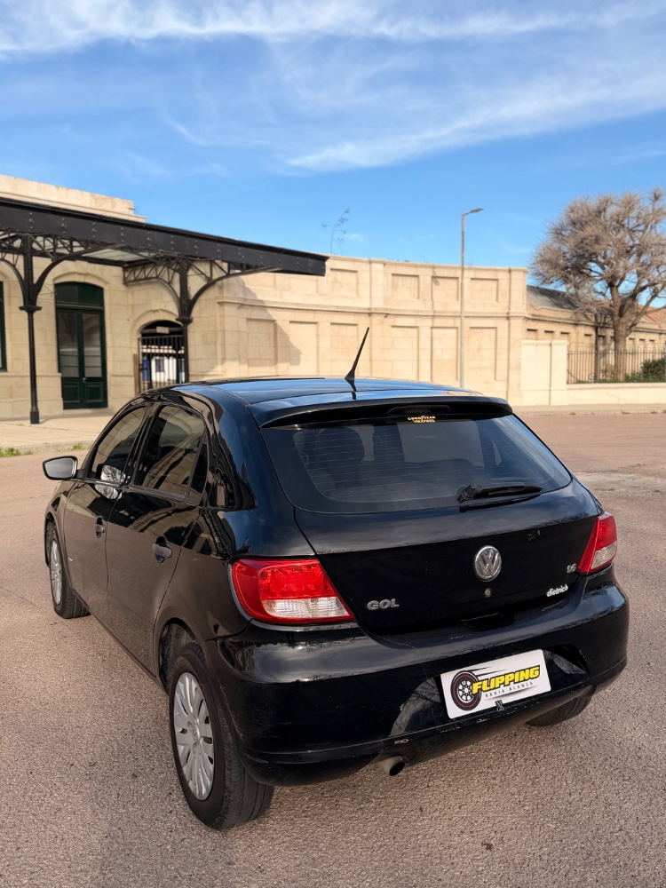 Volkswagen Gol Trend — foto 2