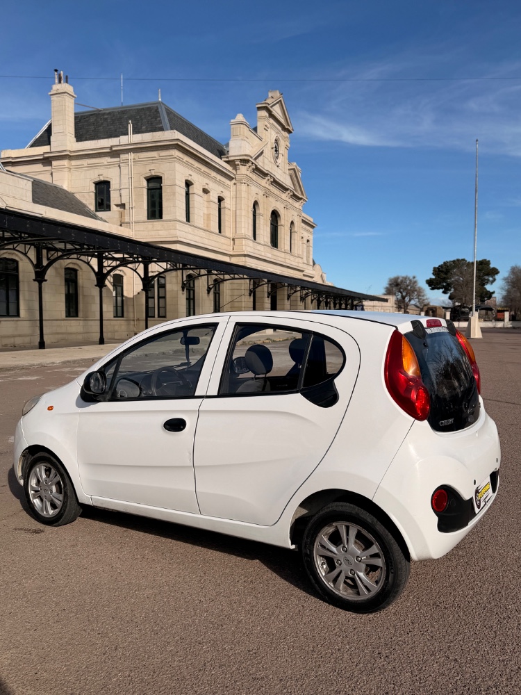 Chery QQ 5P 1,1 Comfort — foto 9