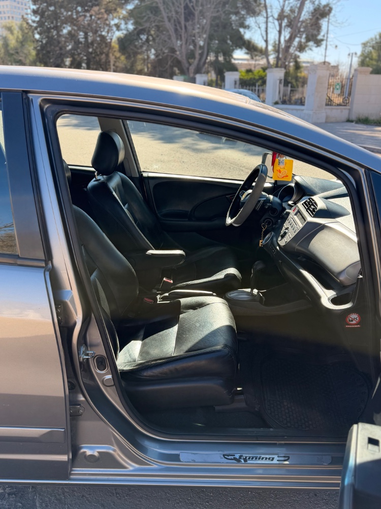 Honda F i T I-VTEC — foto 2