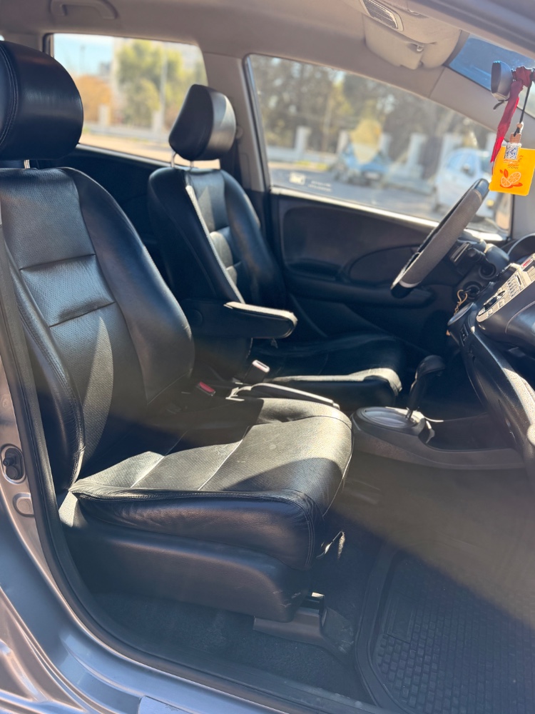 Honda F i T I-VTEC — foto 4