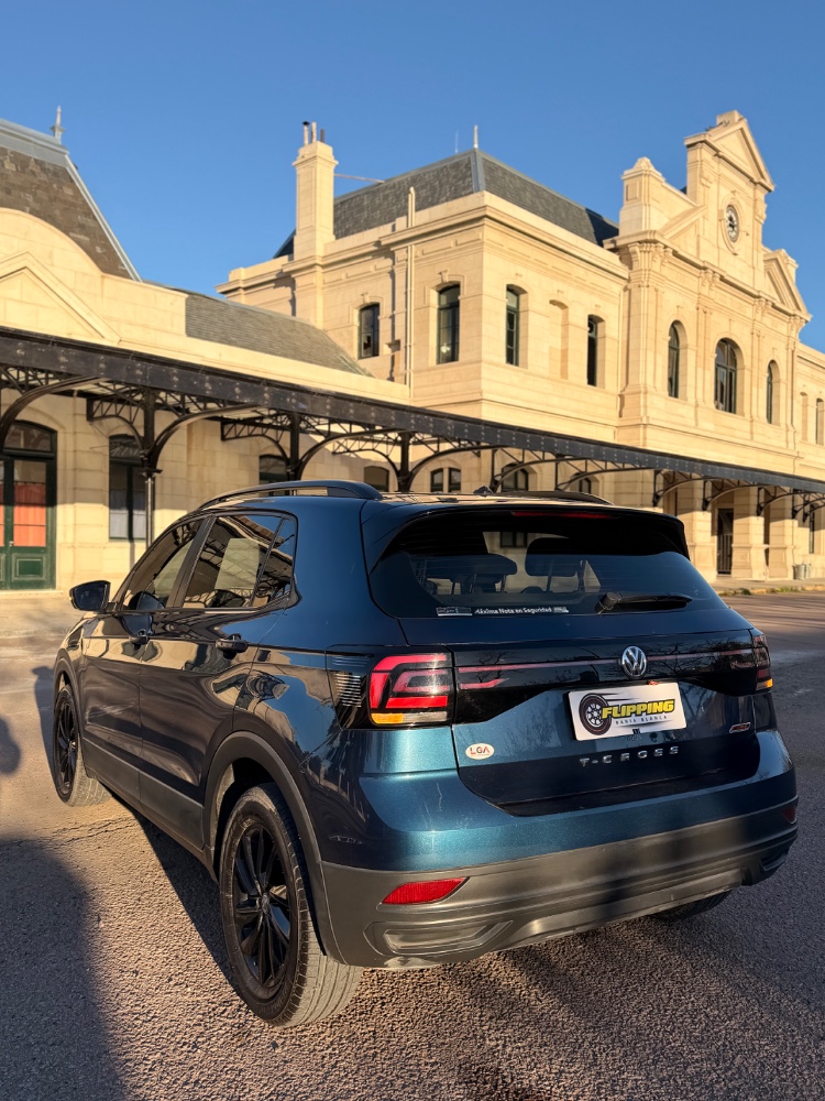 Volkswagen T-CROSS 5P 1,0 TSI 200 Highline 6AT — foto 8