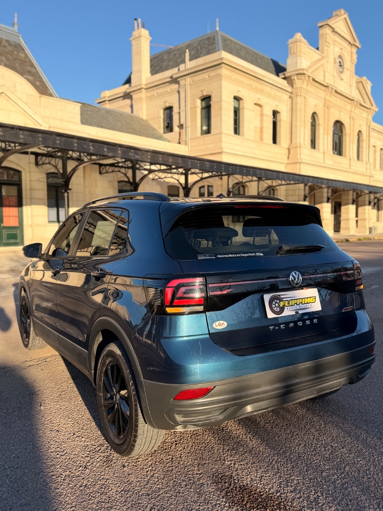 Volkswagen T-CROSS 5P 1,0 TSI 200 Highline 6AT — foto 9
