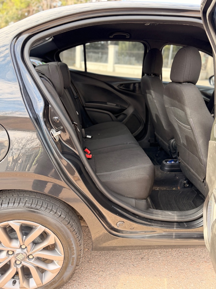 Fiat CRONOS 4P 1,3 Drive Gse — foto 10
