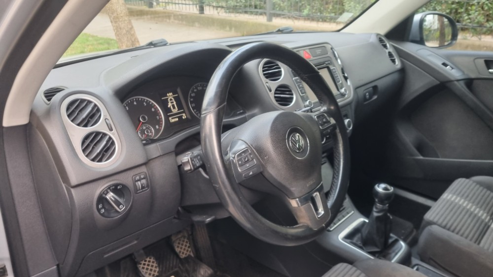 Volkswagen Tiguan Comfortline — foto 13