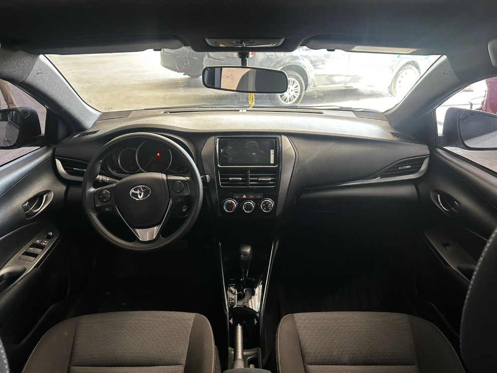 Toyota YARIS XS — foto 2