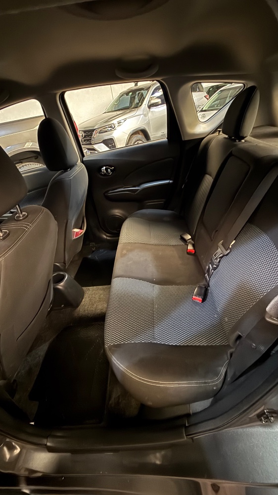 Nissan NOTE 5P 1,6 Exclusive Pure Drive CVT — foto 2