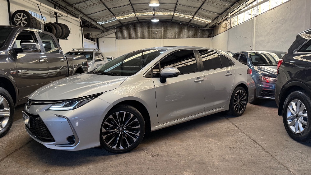 Toyota Corolla 4P 2,0 Seg CVT 2024