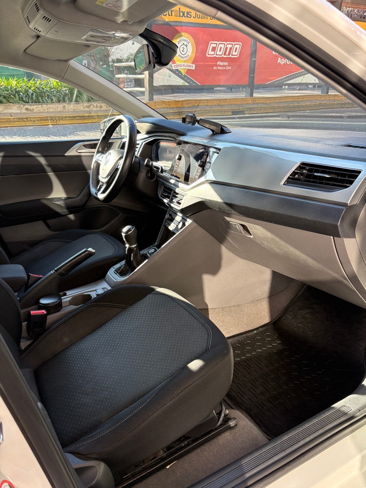 Volkswagen Polo Highline 1.6 MSI  — foto 8