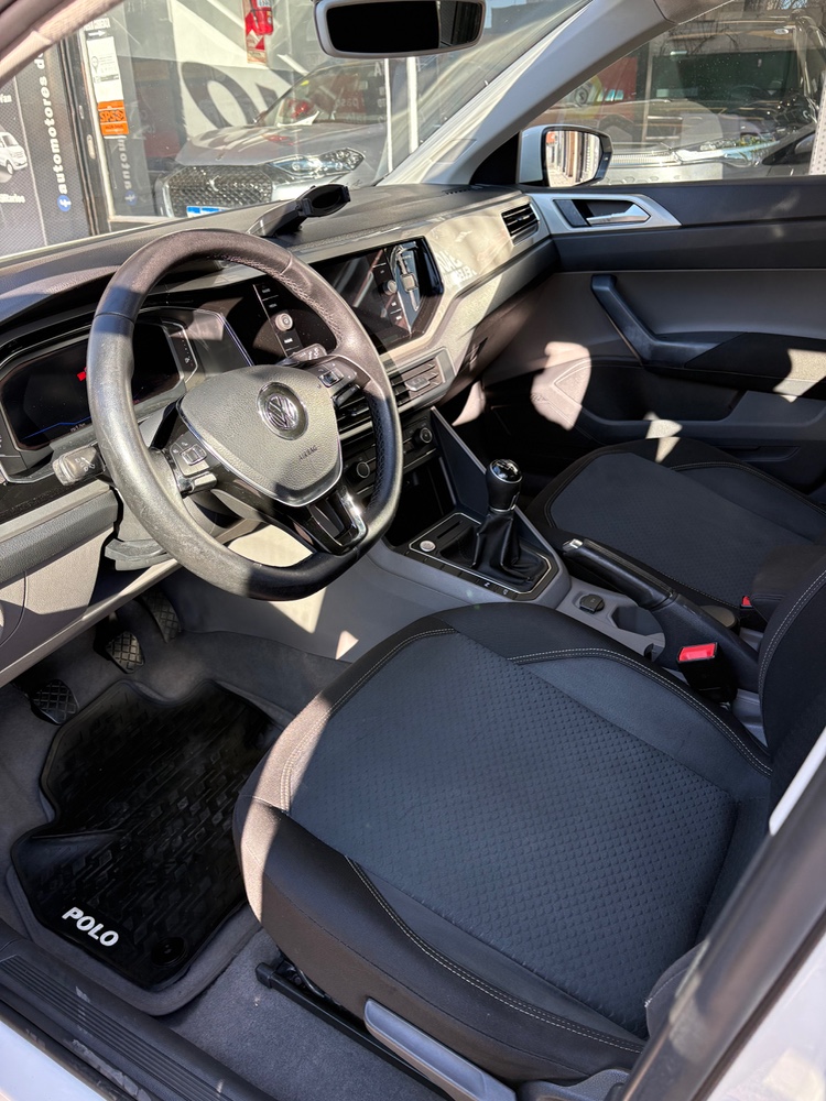 Volkswagen Polo Highline 1.6 MSI  — foto 12