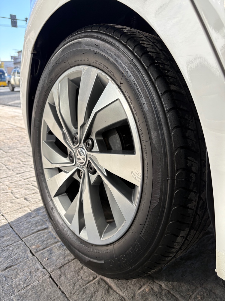 Volkswagen Polo Highline 1.6 MSI  — foto 13