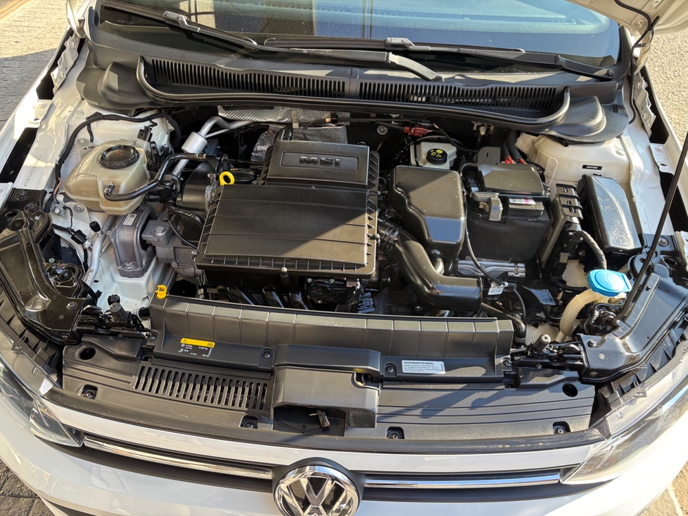 Volkswagen Polo Highline 1.6 MSI  — foto 17