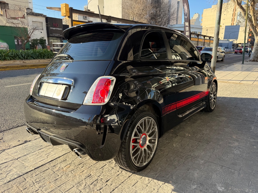 Fiat 500 Abarth — foto 10