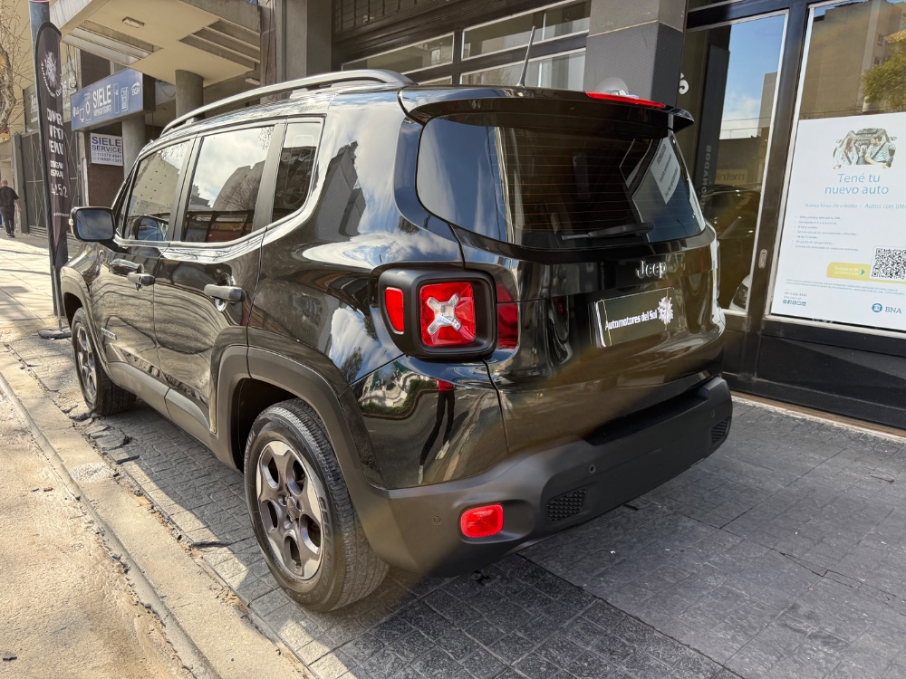 Jeep Renegade Sport — foto 4