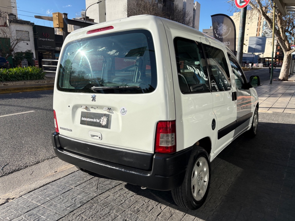 Peugeot Partner PATAGONICA 1.6 Hdi  — foto 9