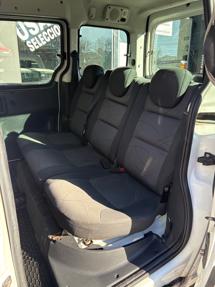 Peugeot Partner PATAGONICA 1.6 Hdi  — foto 14
