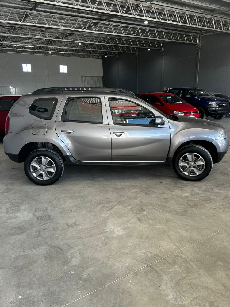 Renault DUSTER PRIVILEGE 1.6 — foto 7