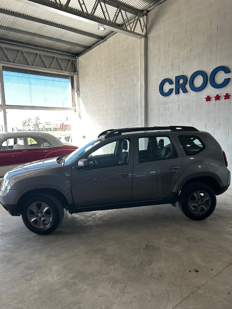 Renault DUSTER PRIVILEGE 1.6 — foto 9