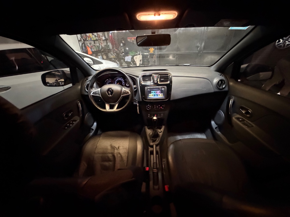 Renault SANDERO STEPWAY 5P 1,6 16V Intens CVT — foto 6