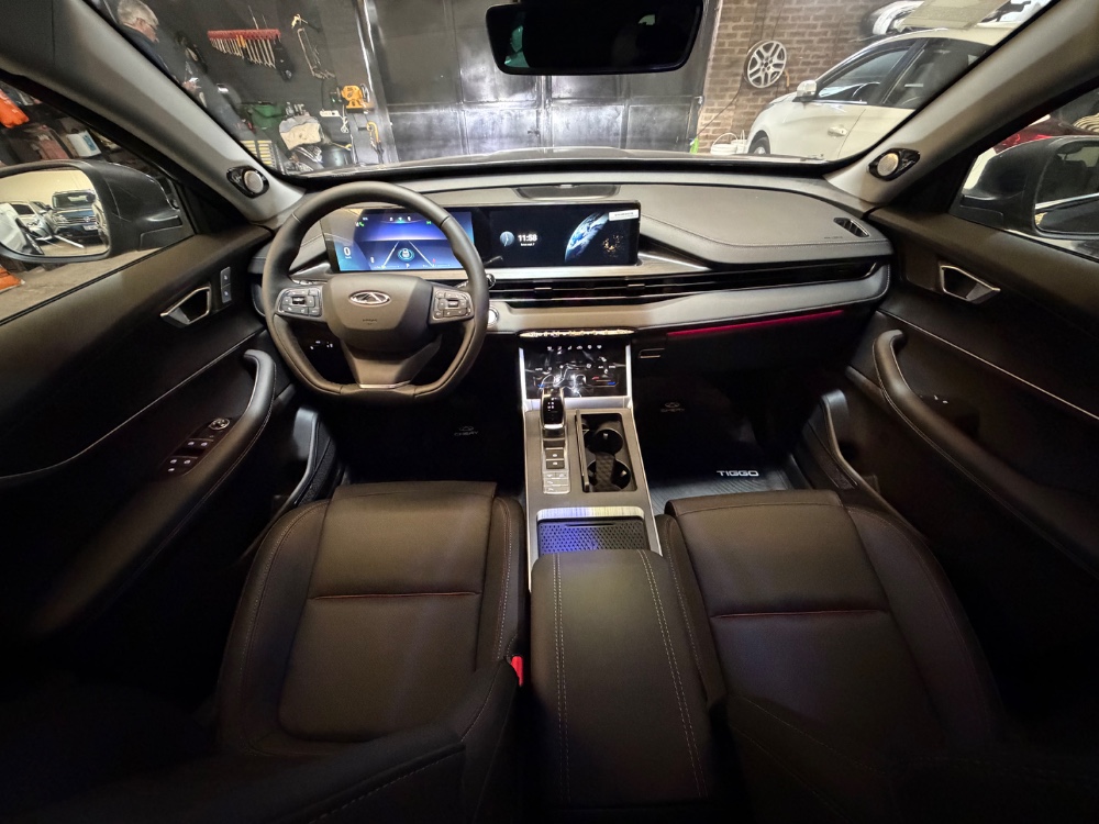 Chery TIGGO 7 5P 1,5 T 4X2 Premium CVT Pro Hybrid — foto 10