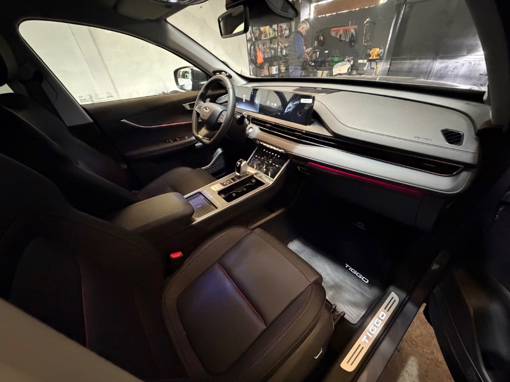 Chery TIGGO 7 5P 1,5 T 4X2 Premium CVT Pro Hybrid — foto 11
