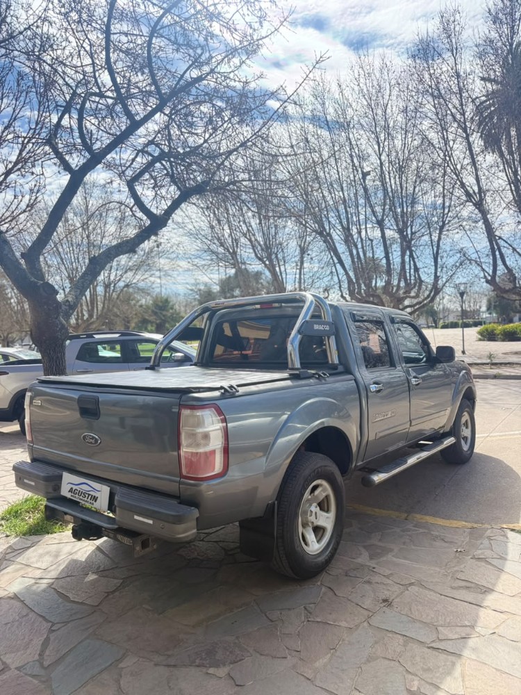 Ford RANGER XLT — foto 3