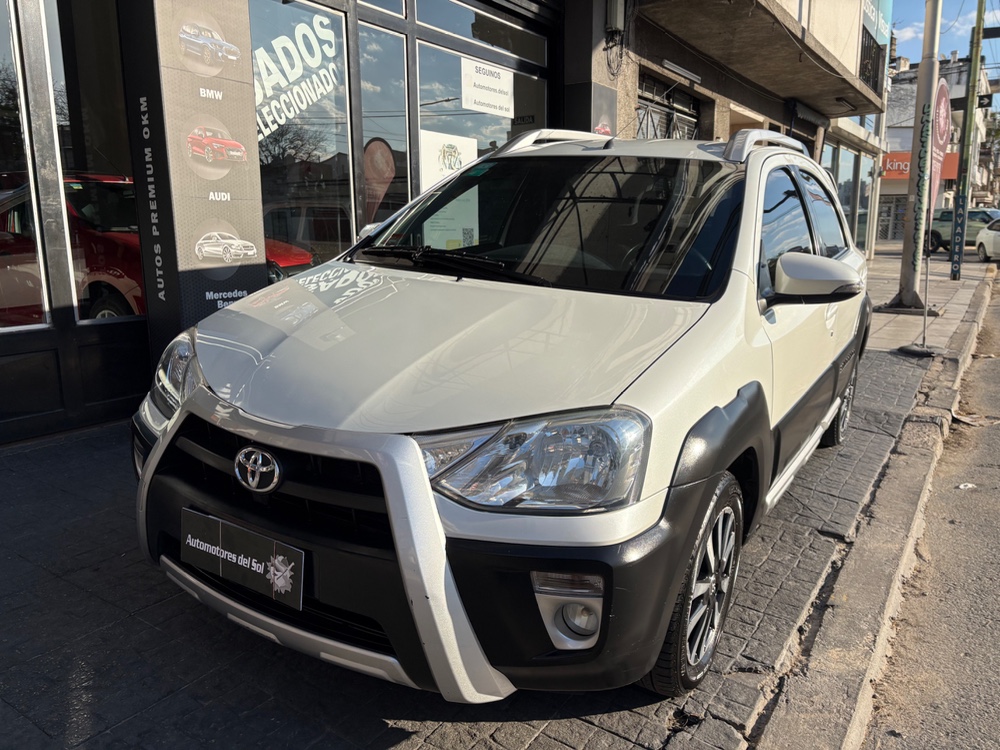 Toyota Etios Cross 1.5 M/T  — foto 4