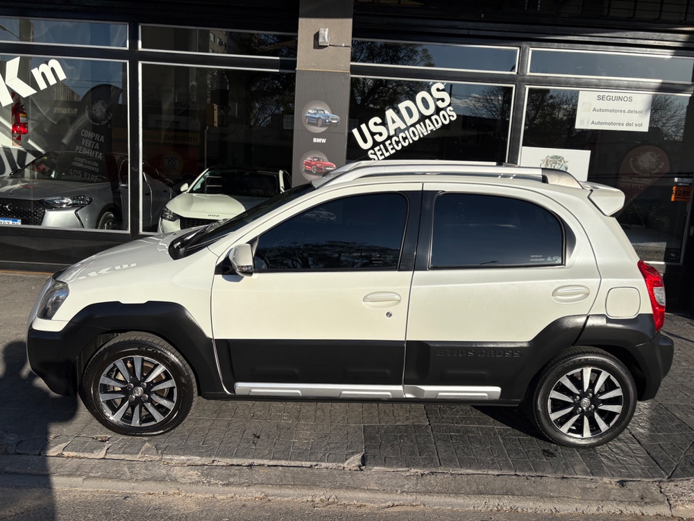 Toyota Etios Cross 1.5 M/T  — foto 5