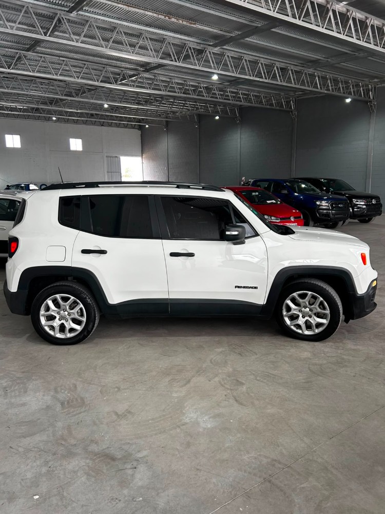 Jeep RENEGADE SPORT MT — foto 9