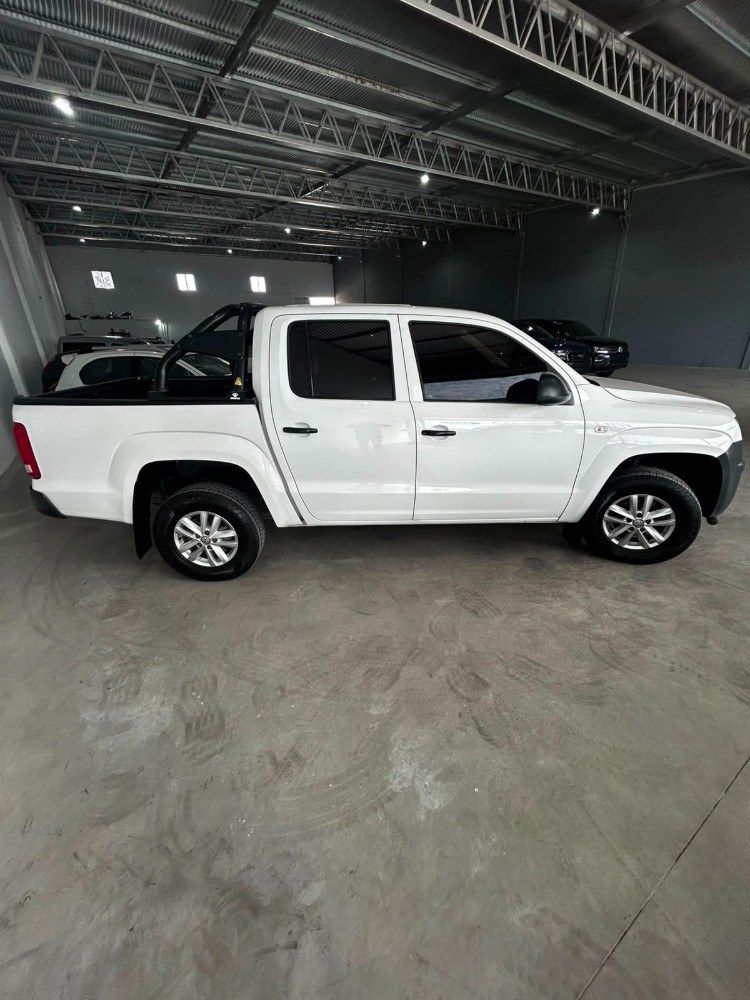 Volkswagen AMAROK PICK - UP TRENDLINE 4X2 MT — foto 8