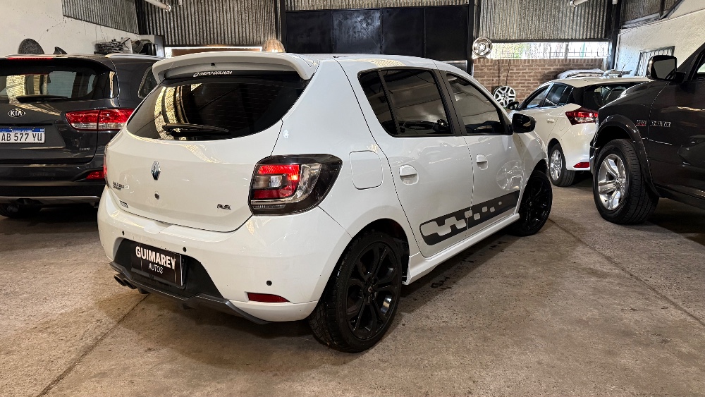 Renault Sandero RS — foto 5