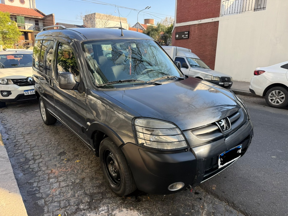 Peugeot Partner Patagonica 1,6 2plc Vtc Plus 2014 — foto 2