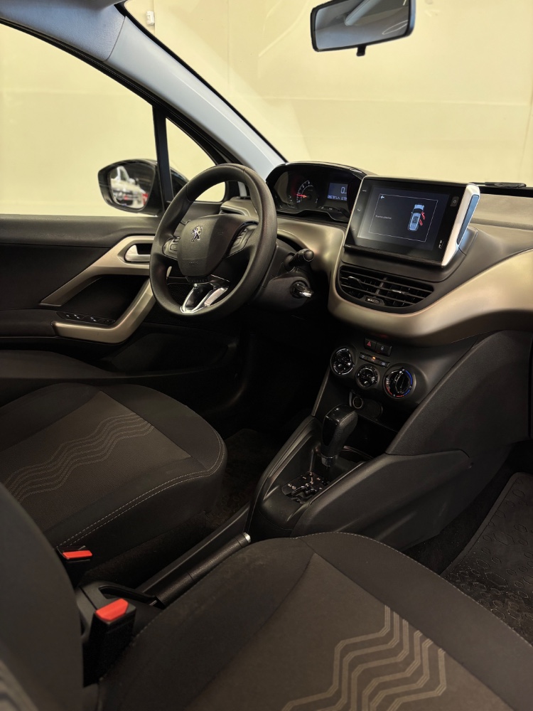 Peugeot 2008 Allure — foto 8
