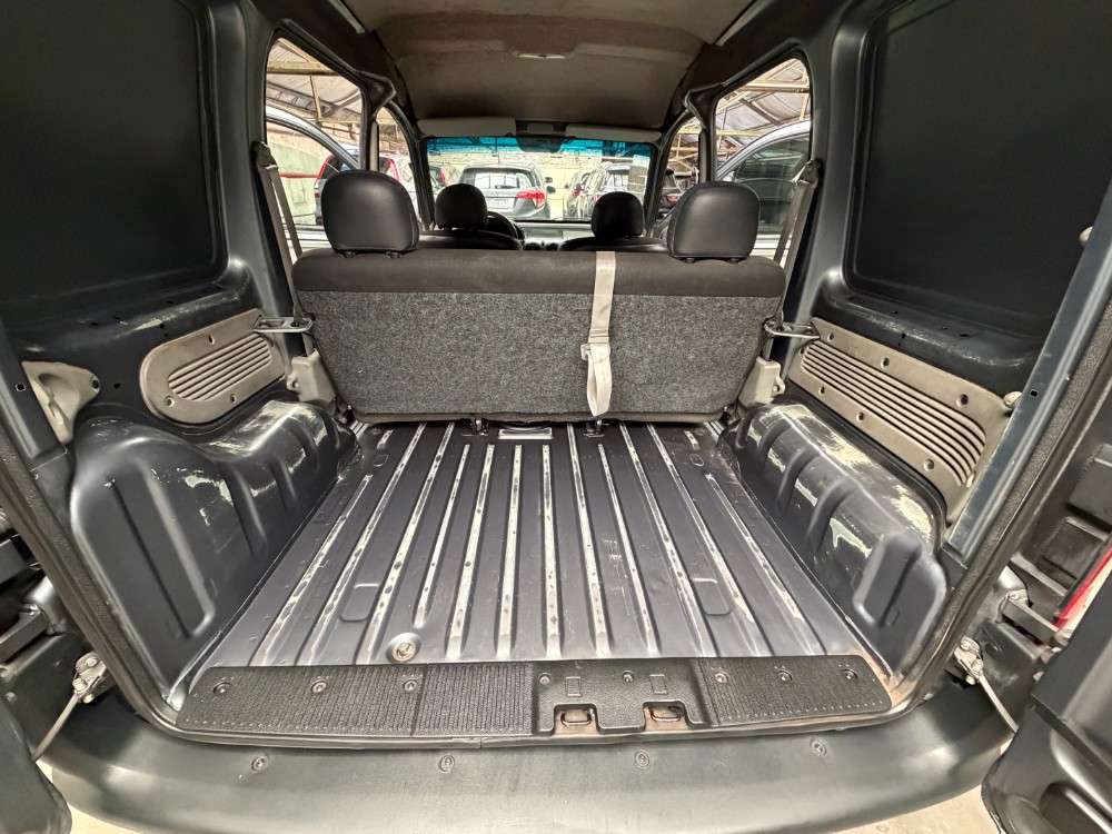 Renault Kangoo Express Confort 1.6 5A CD DA CA SVT — foto 14