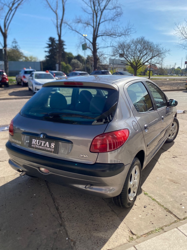 Peugeot 206 XR 1.6 — foto 4