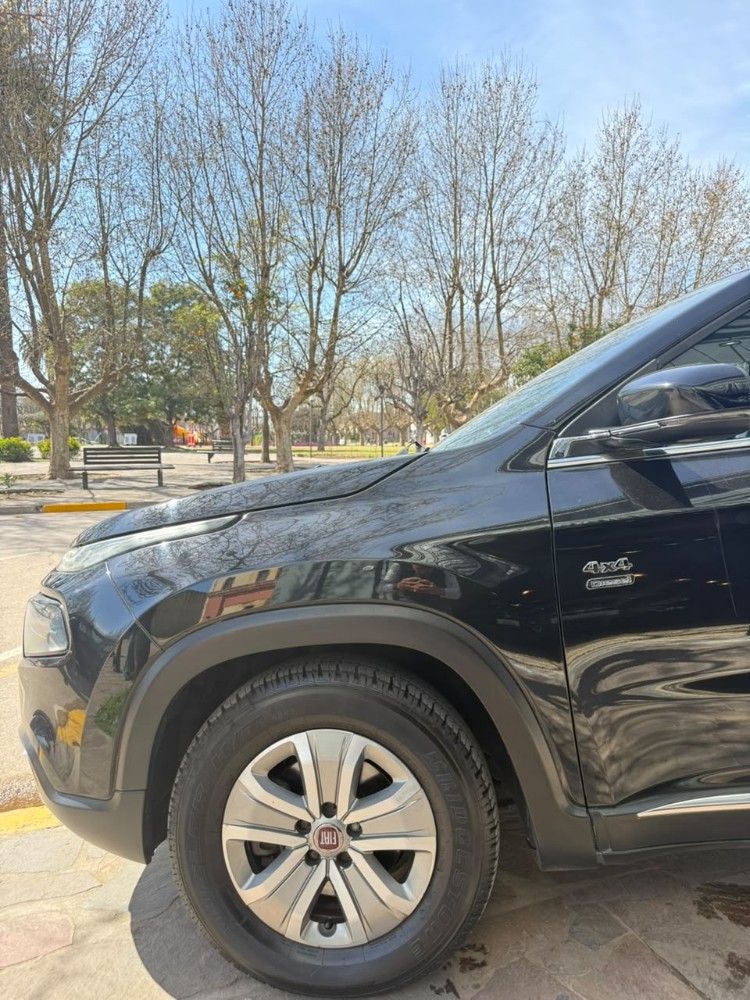 Fiat Toro volcano — foto 8