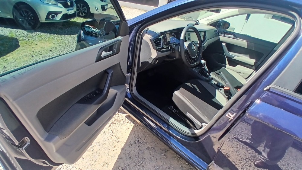 Volkswagen POLO 4P 1,6 Comfortline Tipt — foto 2