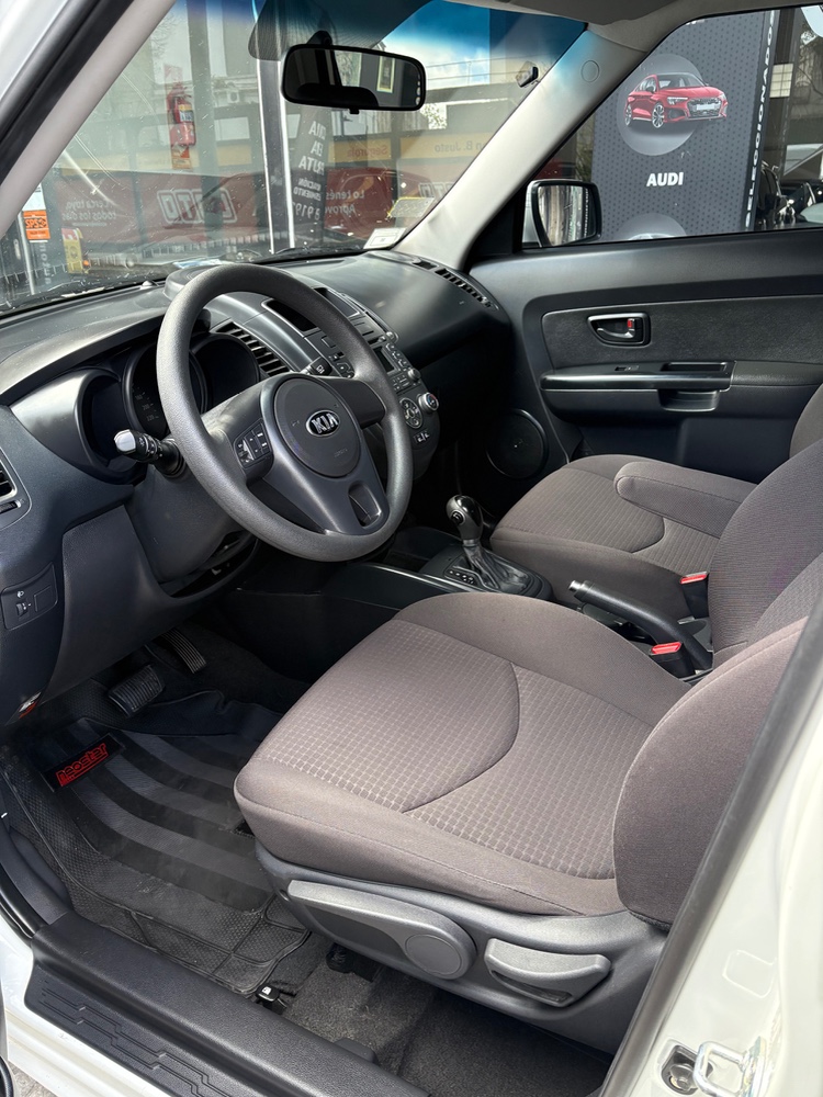 Kia Soul 5P 1,6 AT 2014 — foto 13