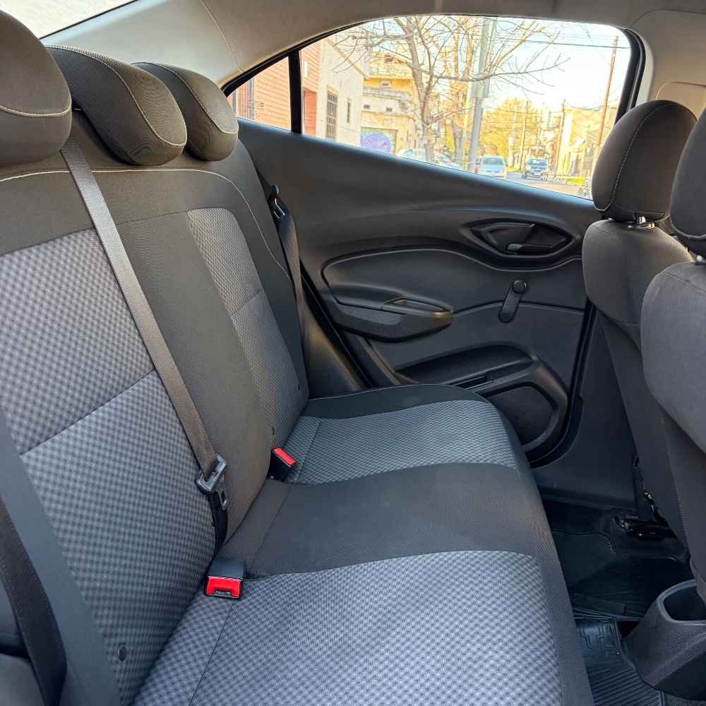 Chevrolet Prisma Joy Ls 1.4 c/ gnc — foto 10