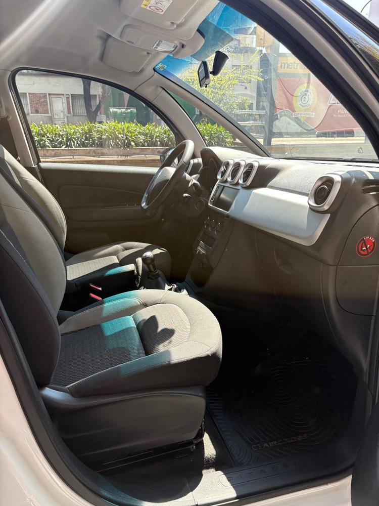 Citroën C3 Aircross 115 Feel  — foto 9