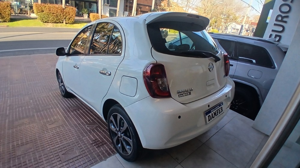 Nissan MARCH 5P 1,6 Acenta ABS — foto 4