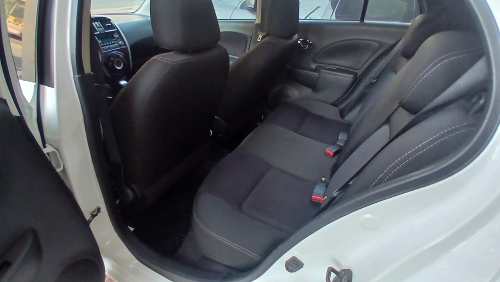 Nissan MARCH 5P 1,6 Acenta ABS — foto 8