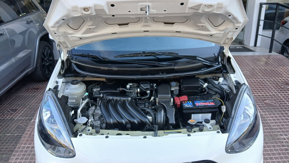 Nissan MARCH 5P 1,6 Acenta ABS — foto 10
