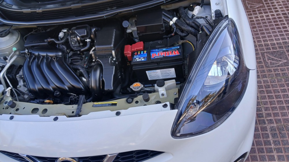 Nissan MARCH 5P 1,6 Acenta ABS — foto 12