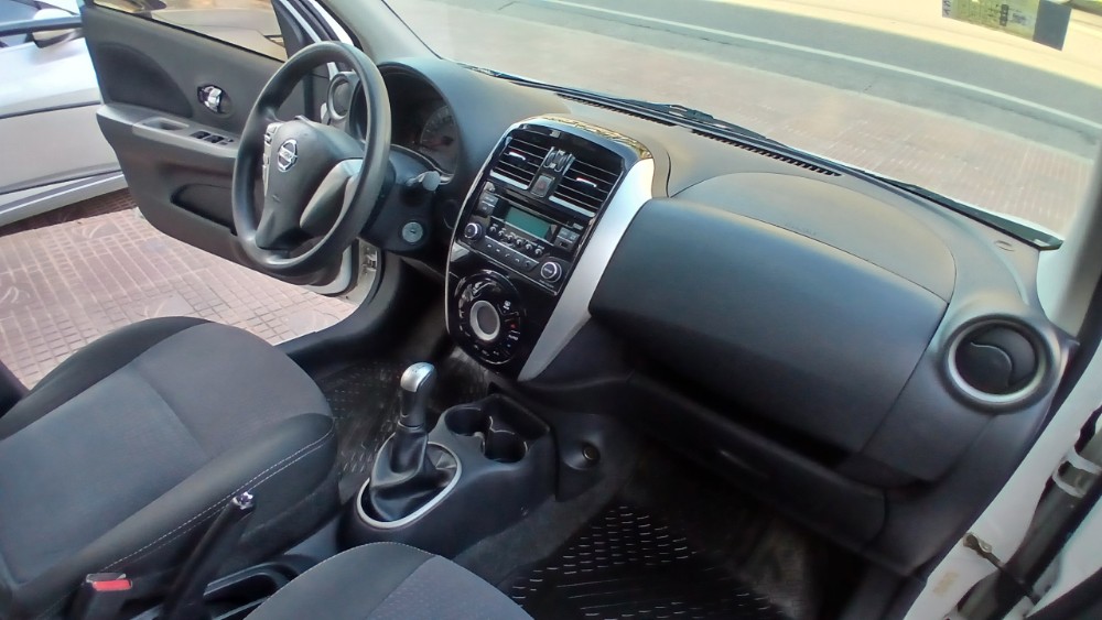 Nissan MARCH 5P 1,6 Acenta ABS — foto 16