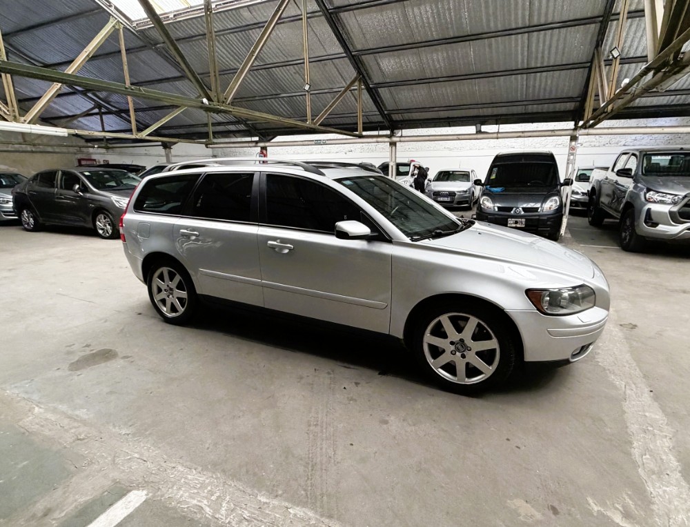 Volvo V50 T5 2.5 AUT — foto 3