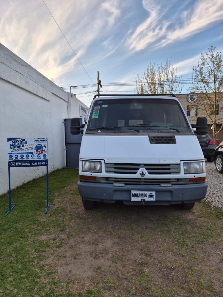Renault Trafic  Furgón  — foto 4