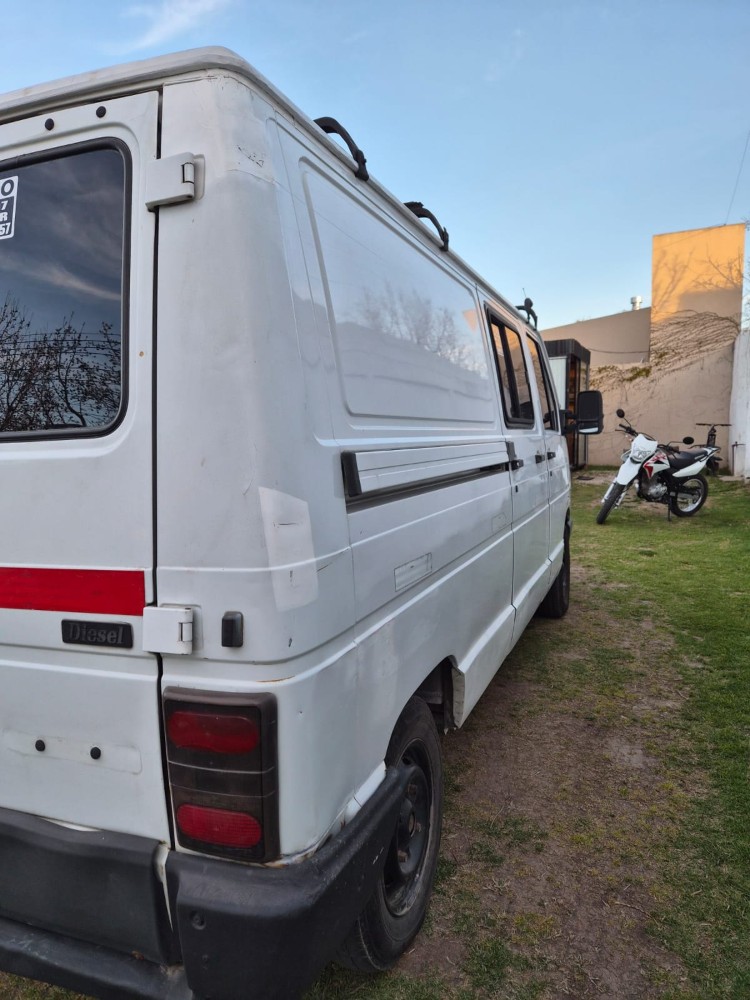 Renault Trafic  Furgón  — foto 7