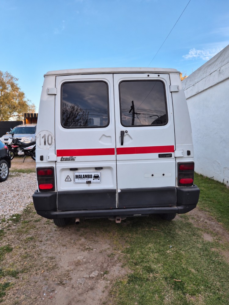 Renault Trafic  Furgón  — foto 20