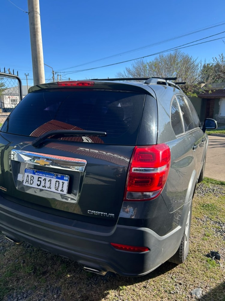 Chevrolet CAPTIVA 5P 2,4 Ls Fwd 4X2 2017 — foto 3